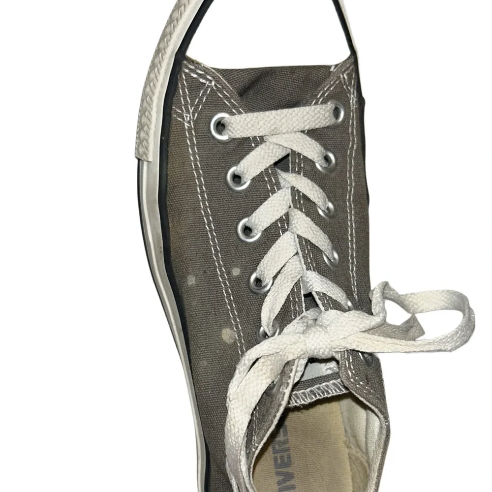 CONVERSE ALL STAR Women's Grey and White Low Top Sneakers Size 9